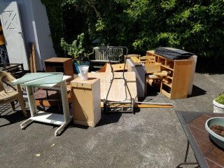 Junk, Rubbish, Waste Removal  Umm suqeim Dubai 0527473059
