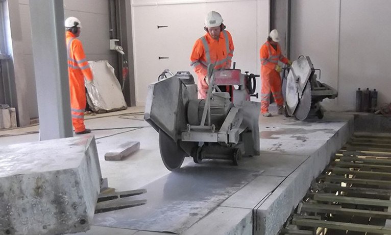 core-concrete-cutting-jumairah-lake-towers-dubai-0552728584-big-2
